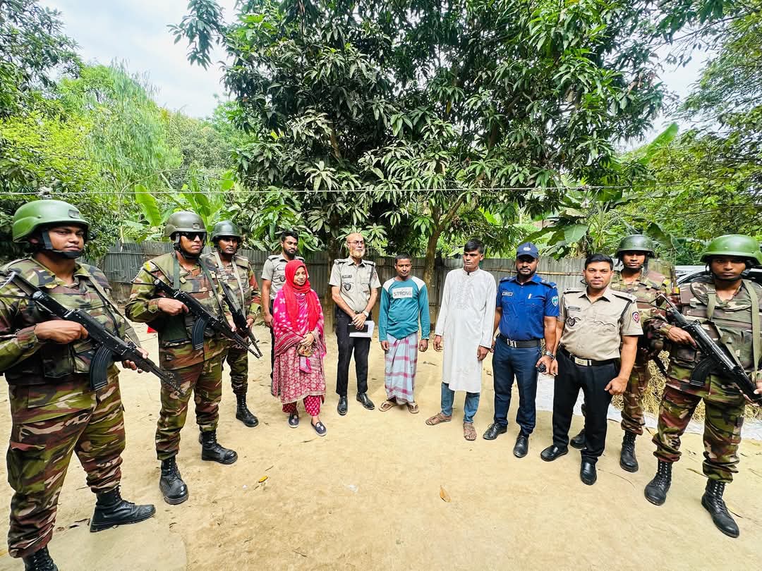 চট্টগ্রামের লোহাগাড়ায় মাদক রাখার দায়ে আটক দু’জন