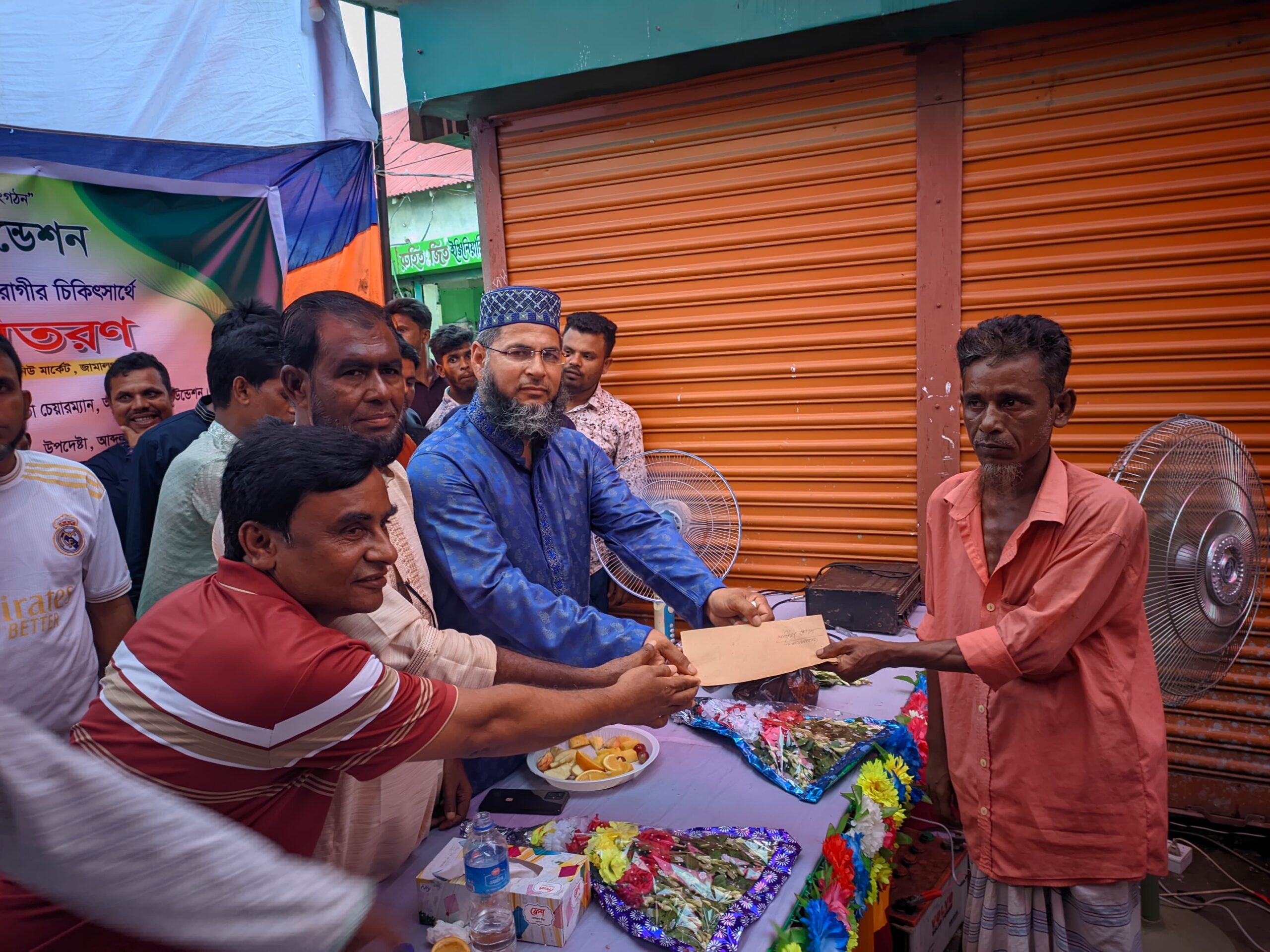 জামালগঞ্জে আব্দুল জলিল ফাউন্ডেশন”র মেধাবী শিক্ষার্থী ও অসহায় রোগীদের মধ্যে নগদ অর্থ বিতরণ
