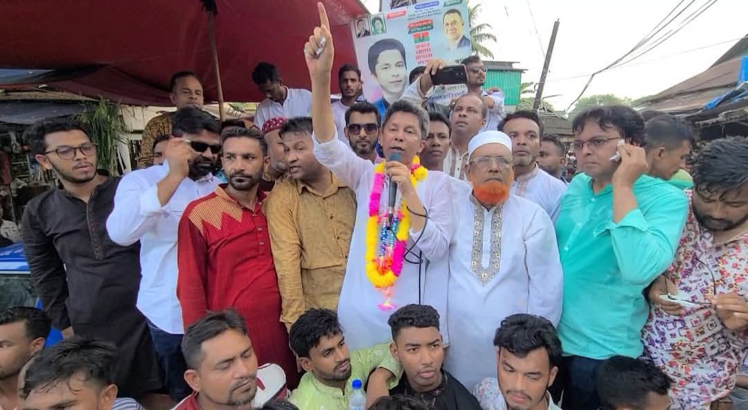 জনগণের পাশে থাকার প্রতিশ্রুতি—তাহিরপুরে বিএনপি নেতা মাহবুবুর রহমানের পথসভা
