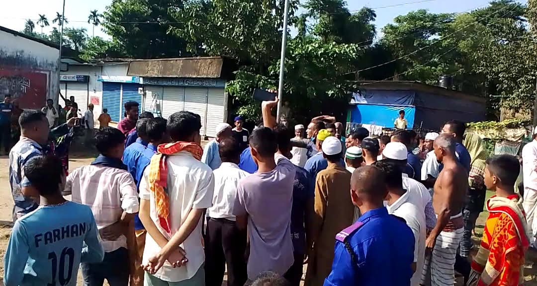সুনামগঞ্জে সুরমা ইউপির আসবাবপত্র হস্তান্তরের ঘটনায় ইউপি সদস্যা ও পুলিশের উপর হামলা