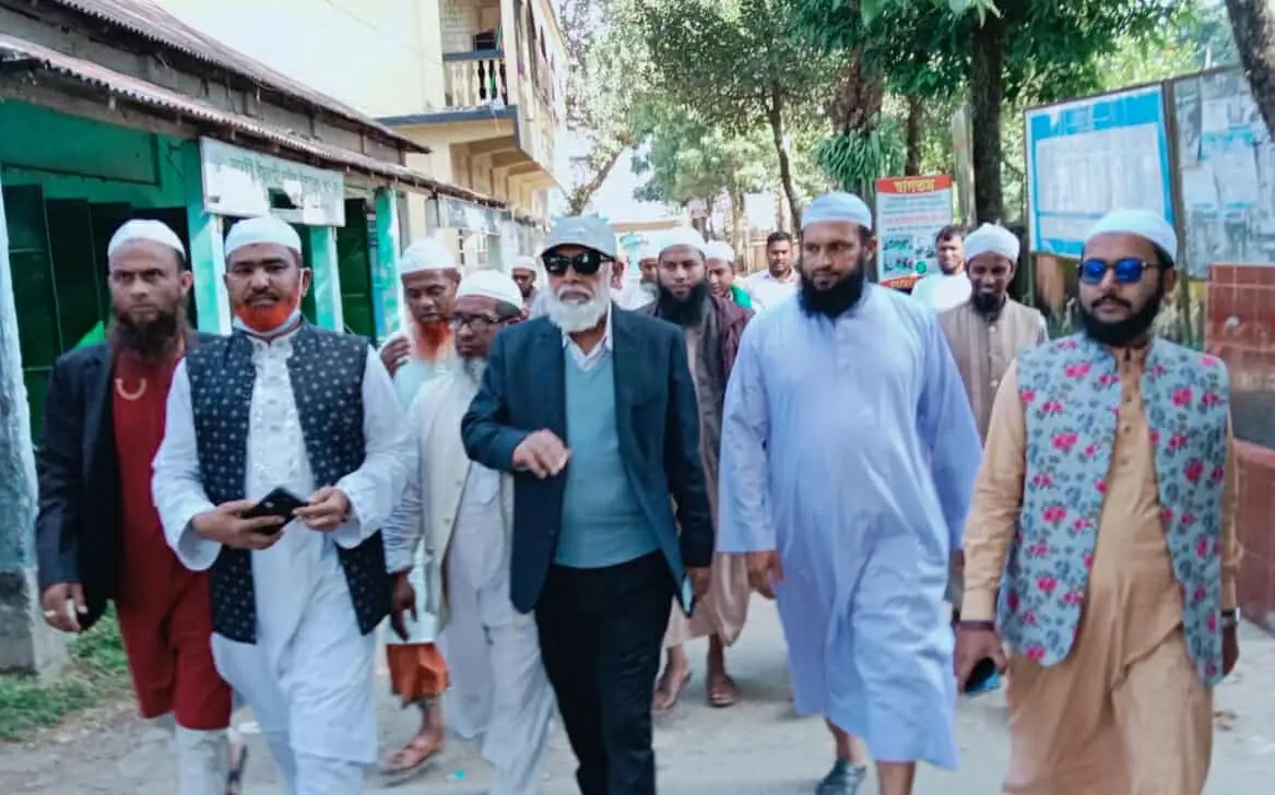 নির্বাচনী মাঠে সরব ডা. রফিকুল ইসলাম: জামালগঞ্জে হাতপাখা প্রতীকের গণসংযোগ