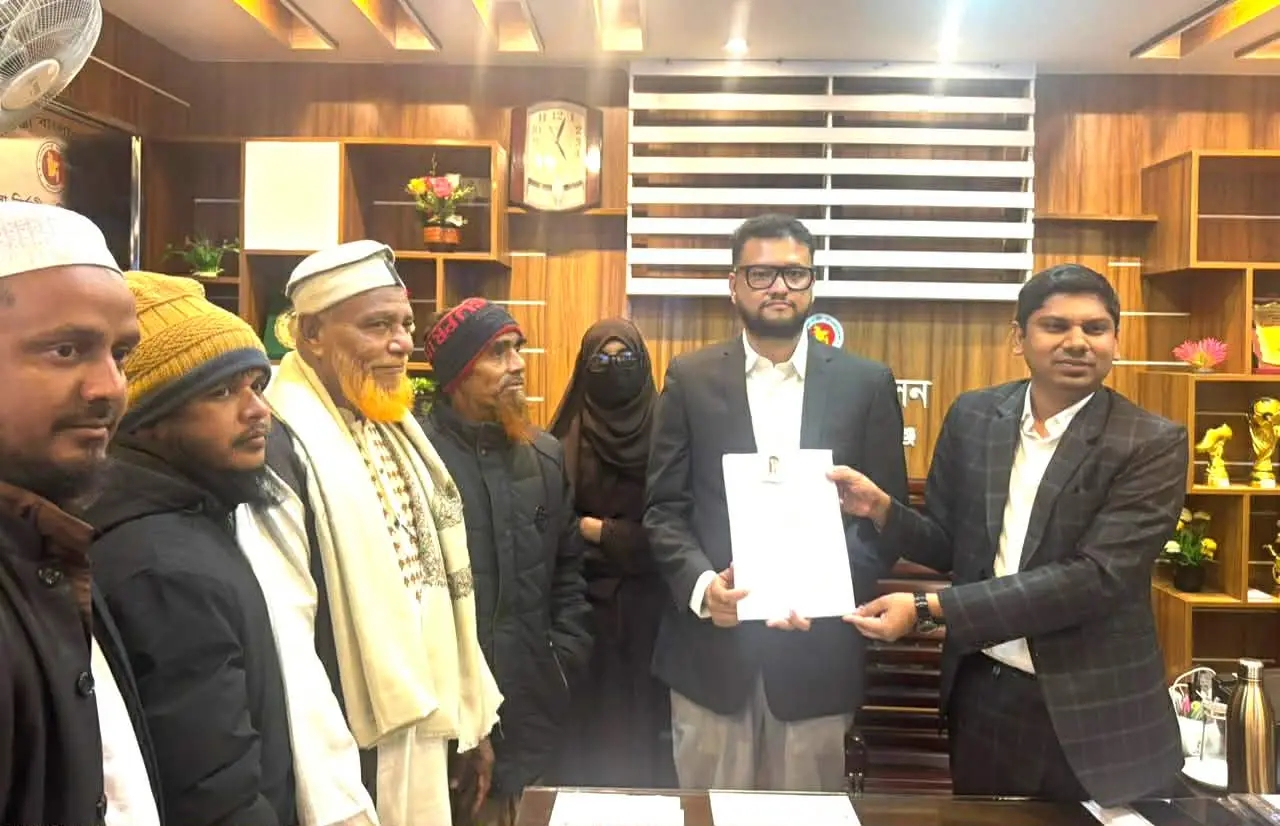 সুনামগঞ্জ–৩ আসনে এবি পার্টির প্রার্থী হিসেবে মনোনয়ন জমা দিলেন সৈয়দ তালহা আলম