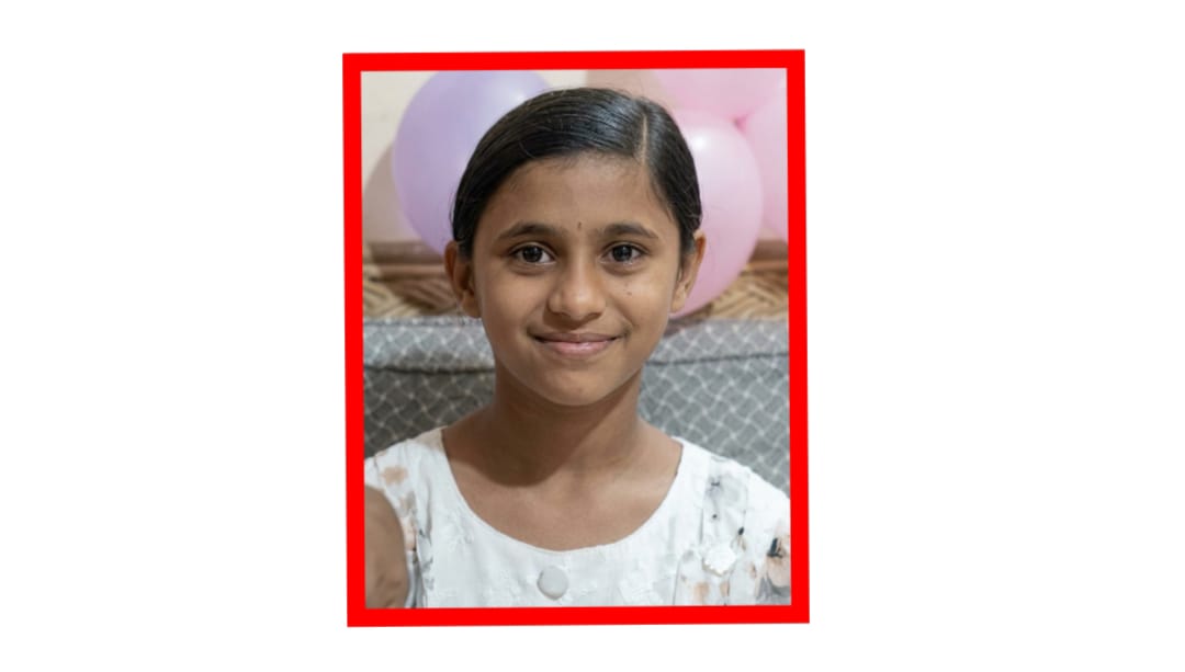 বাবার মৃত্যুর পরও থেমে যায়নি স্বপ্ন, ট্যালেন্টপুলে বৃত্তি পেল প্রিয়ন্তী দাস
