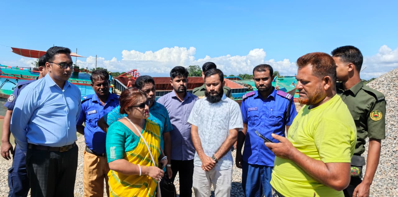 জামালগঞ্জে বায়ুদূষণ: চার স্টোন ক্রাশারকে সাড়ে ৩ লাখ টাকা জরিমানা