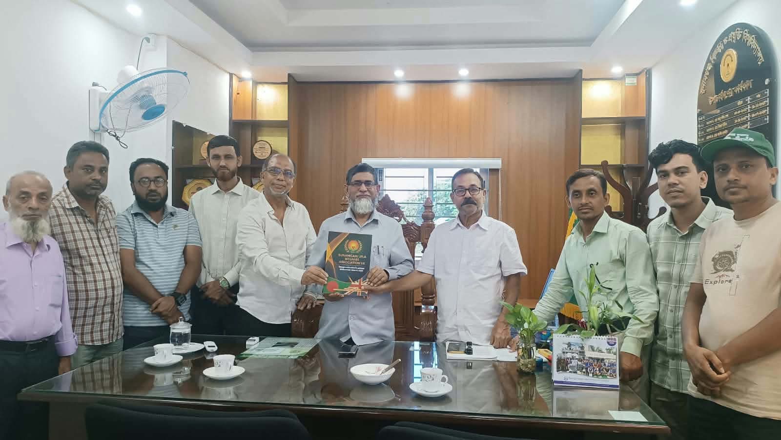সুবিপ্রবি ভিসির সঙ্গে সুনামগঞ্জ ও শান্তিগঞ্জের নেতৃবৃন্দের সাক্ষাৎ
